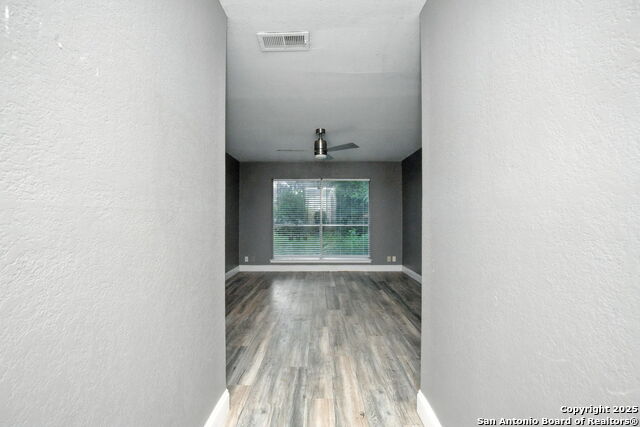 Image 3 of 20 For 6815 Spring Lark