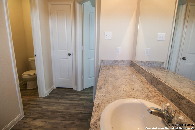 Image 8 of 9 For 8707 Tesoro Hills