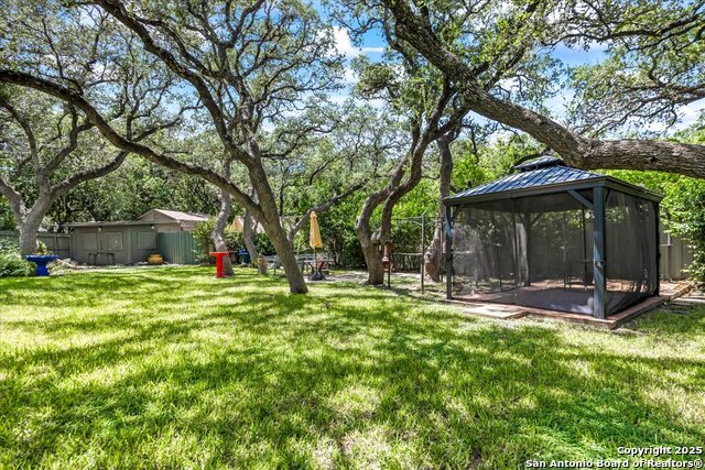 Listing photo id 9 for 2719 Whisper Dove