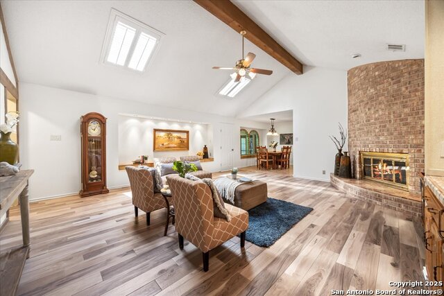 Listing photo id 20 for 2719 Whisper Dove