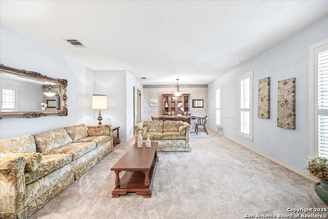 Listing photo id 3 for 2719 Whisper Dove