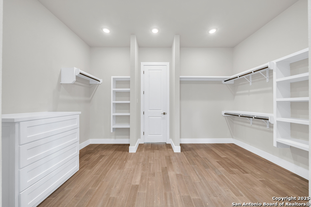 Image 34 of 46 For 6846 Spring Branch Road