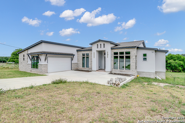 Image 7 of 46 For 6846 Spring Branch Road