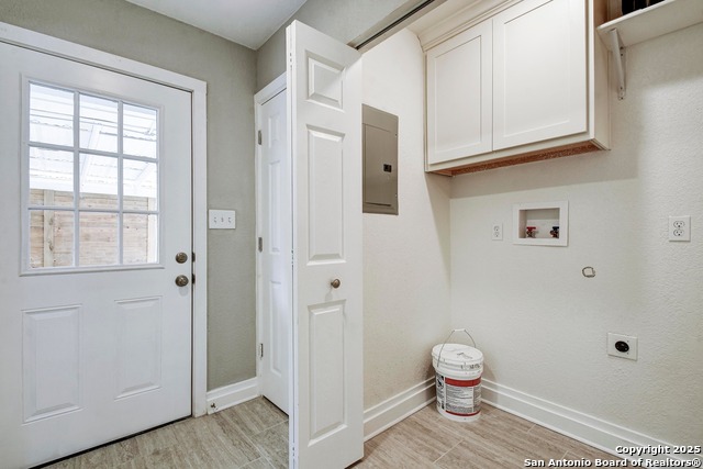 Listing photo id 26 for 327 Barrera