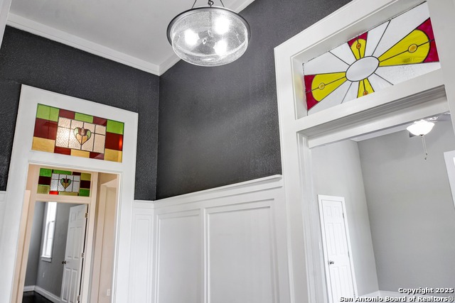 Listing photo id 3 for 327 Barrera