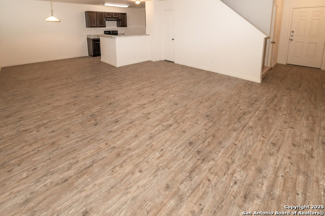 Image 6 of 11 For 8719 Tesoro Hills