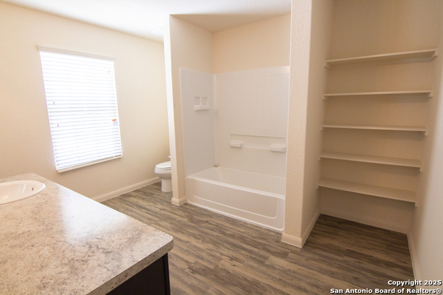 Image 8 of 12 For 8314 Tesoro Hills