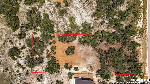 Listing photo id 1 for 681 Travis Forest