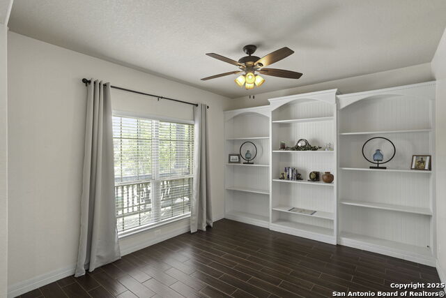 Image 6 of 29 For 113 Bonn  