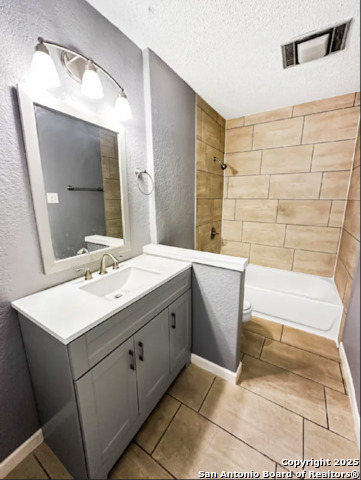 Image 20 of 29 For 4903 Arbor Ridge
