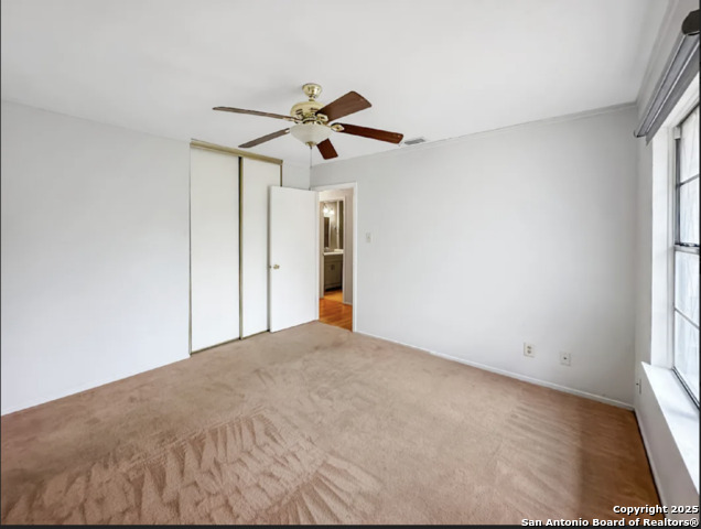 Image 21 of 29 For 4903 Arbor Ridge