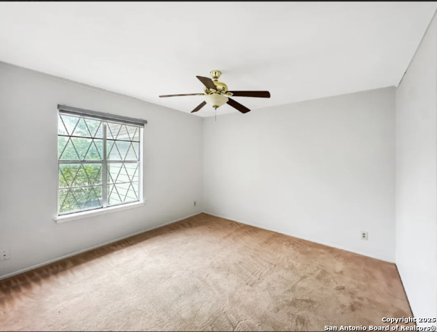 Image 22 of 29 For 4903 Arbor Ridge