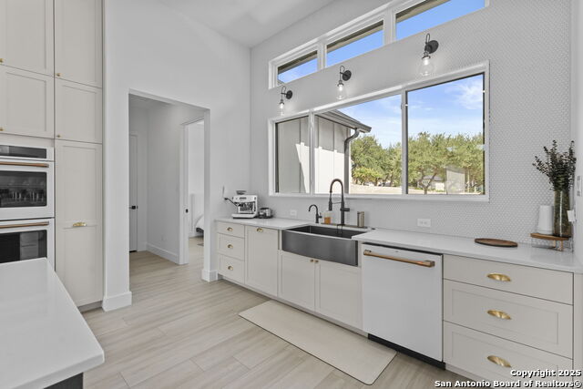 Image 14 of 43 For 722 Post Oak Ridge