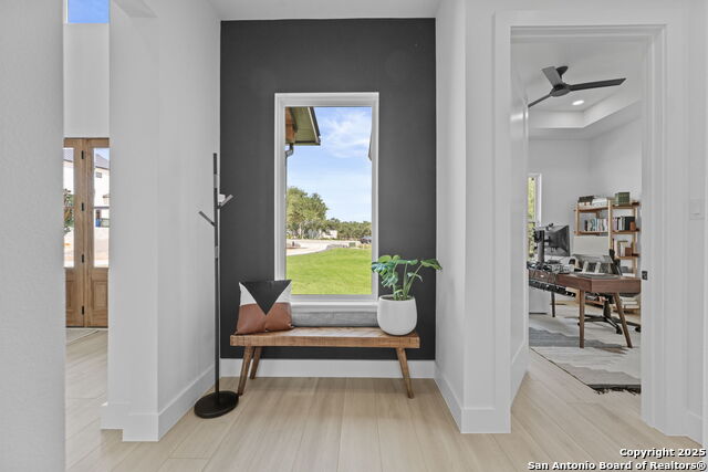 Image 31 of 43 For 722 Post Oak Ridge