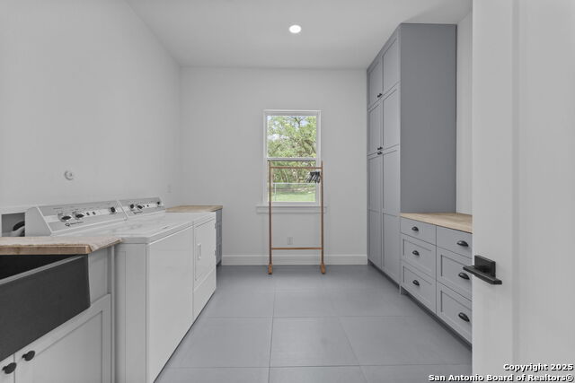Image 37 of 43 For 722 Post Oak Ridge