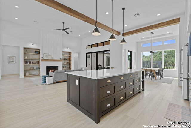Image 9 of 43 For 722 Post Oak Ridge