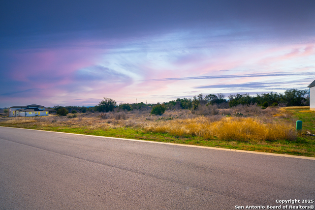 Details for 237 Spicewood Trails Dr, SPICEWOOD, TX 78669