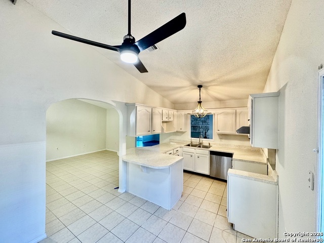 Image 5 of 17 For 8006 Harper Valley St