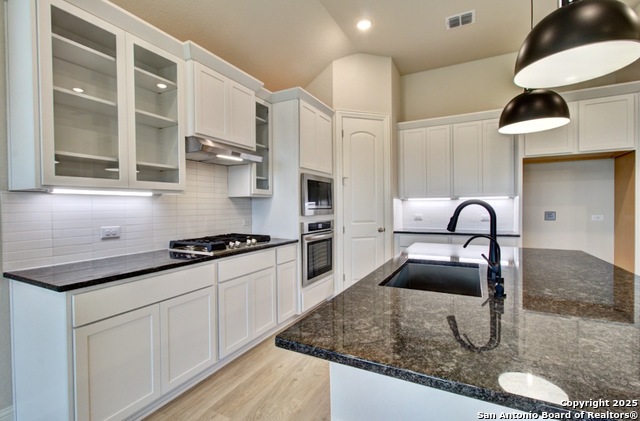 Image 3 of 22 For 1834 La Grande Jatte