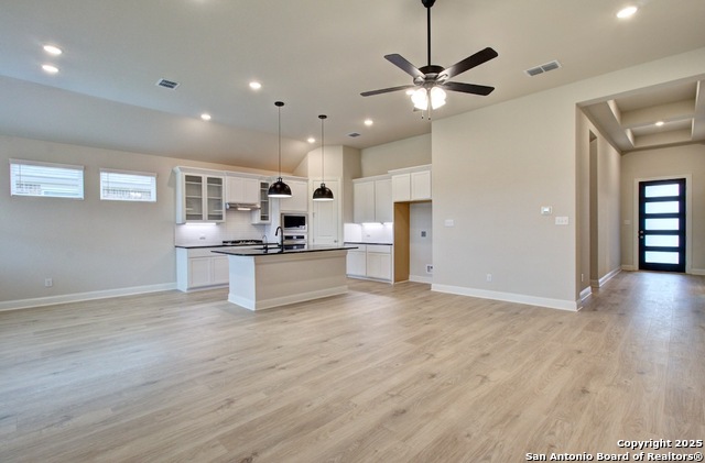 Image 7 of 22 For 1834 La Grande Jatte