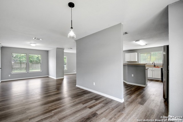 Image 14 of 30 For 8807 Shadow Wood Ln