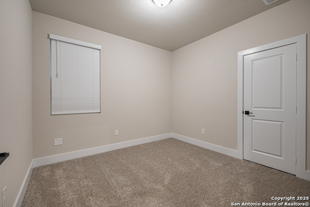 Image 16 of 20 For 6464 Babcock Rd #304