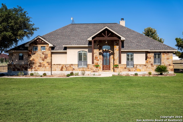 Details for 117 Abrego Run, Floresville, TX 78114