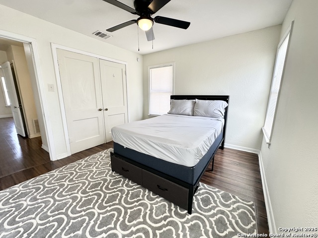 Listing photo id 14 for 1620 Kampmann