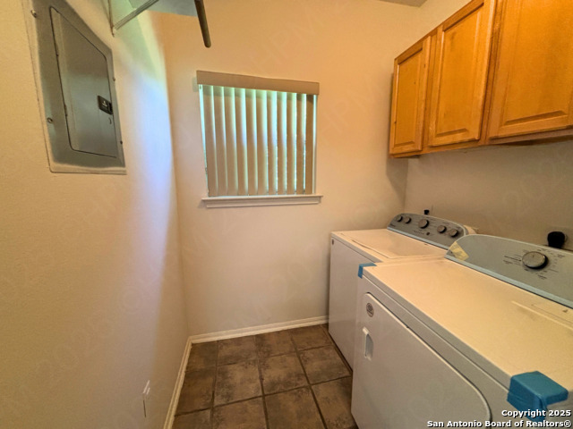 Image 12 of 27 For 20131 Horizon Way