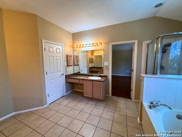 Image 21 of 27 For 20131 Horizon Way