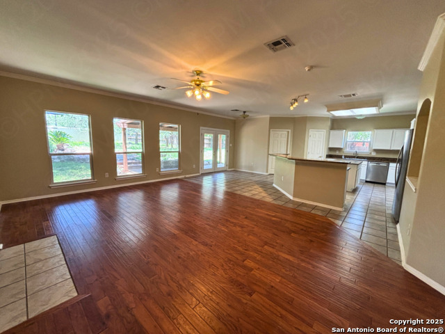 Image 7 of 27 For 20131 Horizon Way