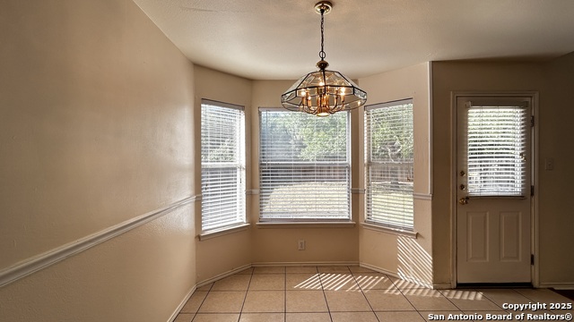 Listing photo id 8 for 6107 Lakeview Ct