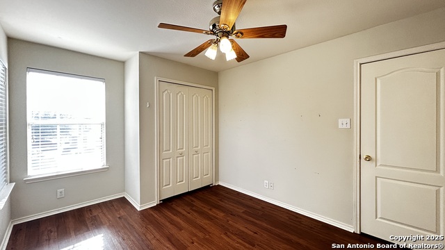 Listing photo id 20 for 6107 Lakeview Ct