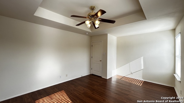 Listing photo id 26 for 6107 Lakeview Ct