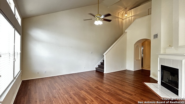 Listing photo id 5 for 6107 Lakeview Ct