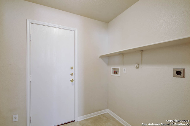 Listing photo id 12 for 184 Springtree