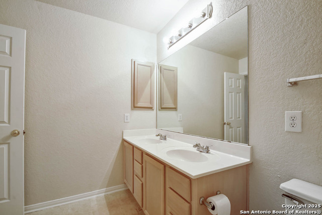 Listing photo id 23 for 184 Springtree