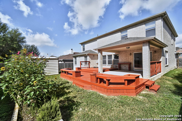 Listing photo id 27 for 184 Springtree