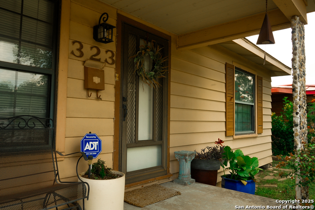 Image 6 of 29 For 323 Pletz Dr