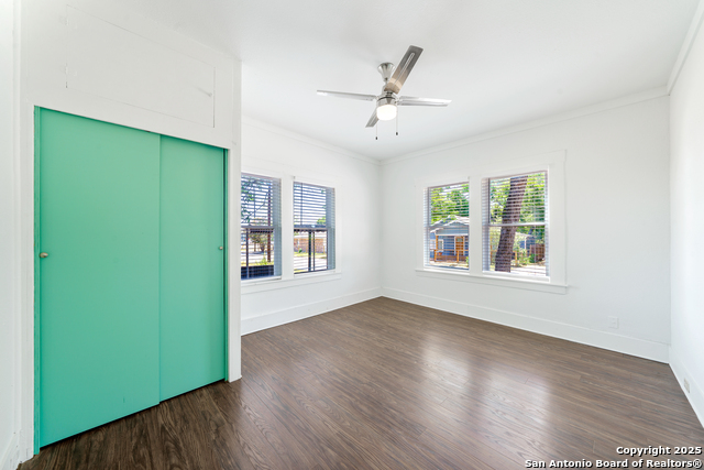 Image 20 of 31 For 1614 Palmetto Ave N