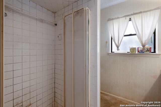 Image 14 of 22 For 16407 Ledge Park