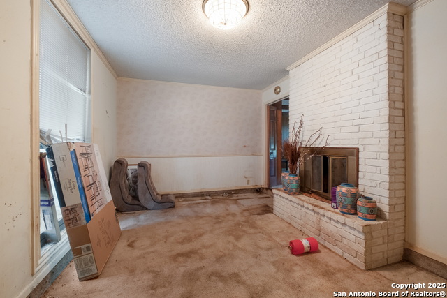 Image 15 of 22 For 16407 Ledge Park