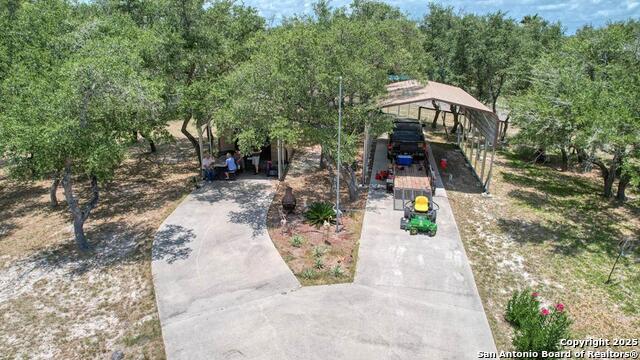 Details for 527 Traylor N, Rockport, TX 78382
