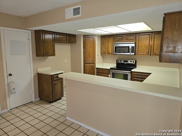 Image 7 of 15 For 14107 Moss Farm