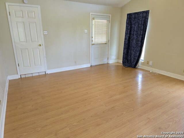 Image 9 of 15 For 14107 Moss Farm