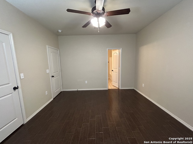 Image 18 of 29 For 692 Creekside