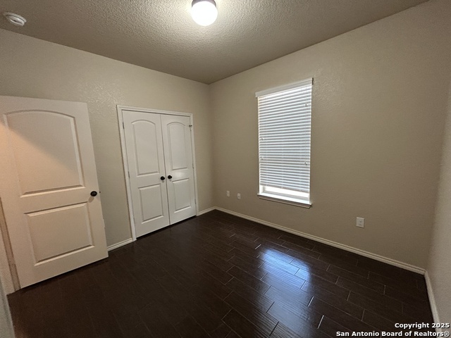Image 22 of 29 For 692 Creekside