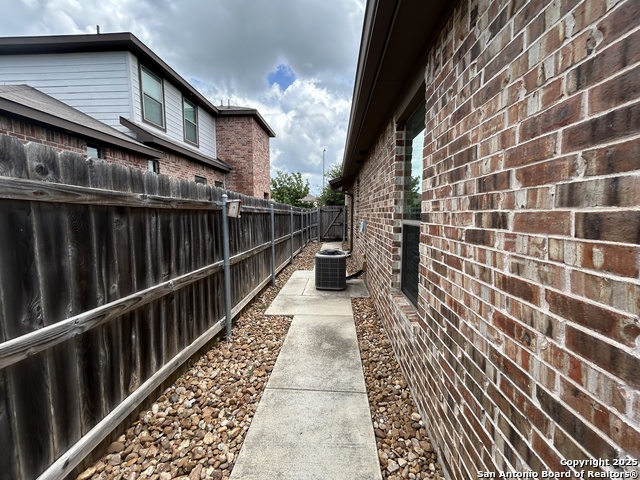 Image 29 of 29 For 692 Creekside