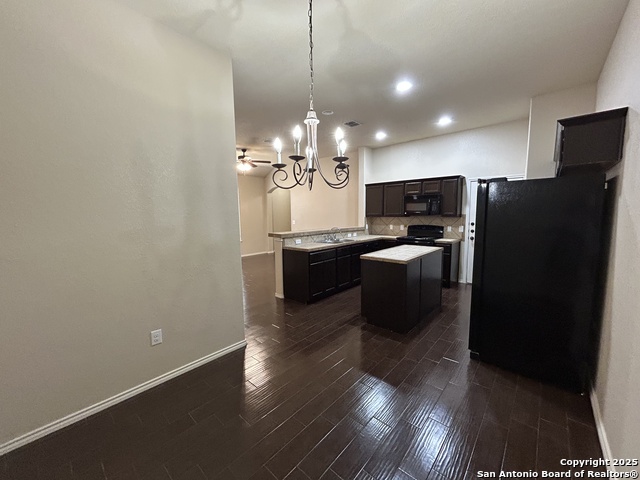 Image 8 of 29 For 692 Creekside
