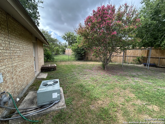 Image 25 of 28 For 1324 Mesquite S